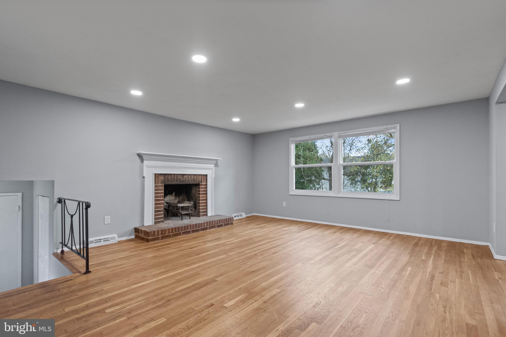 GOOD LUCK WOODS - Residential