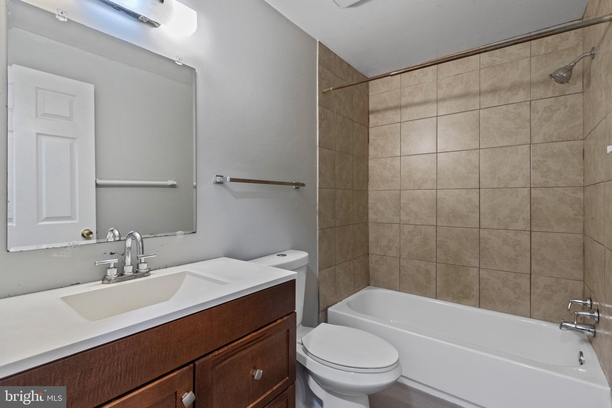 GOOD LUCK WOODS - Residential