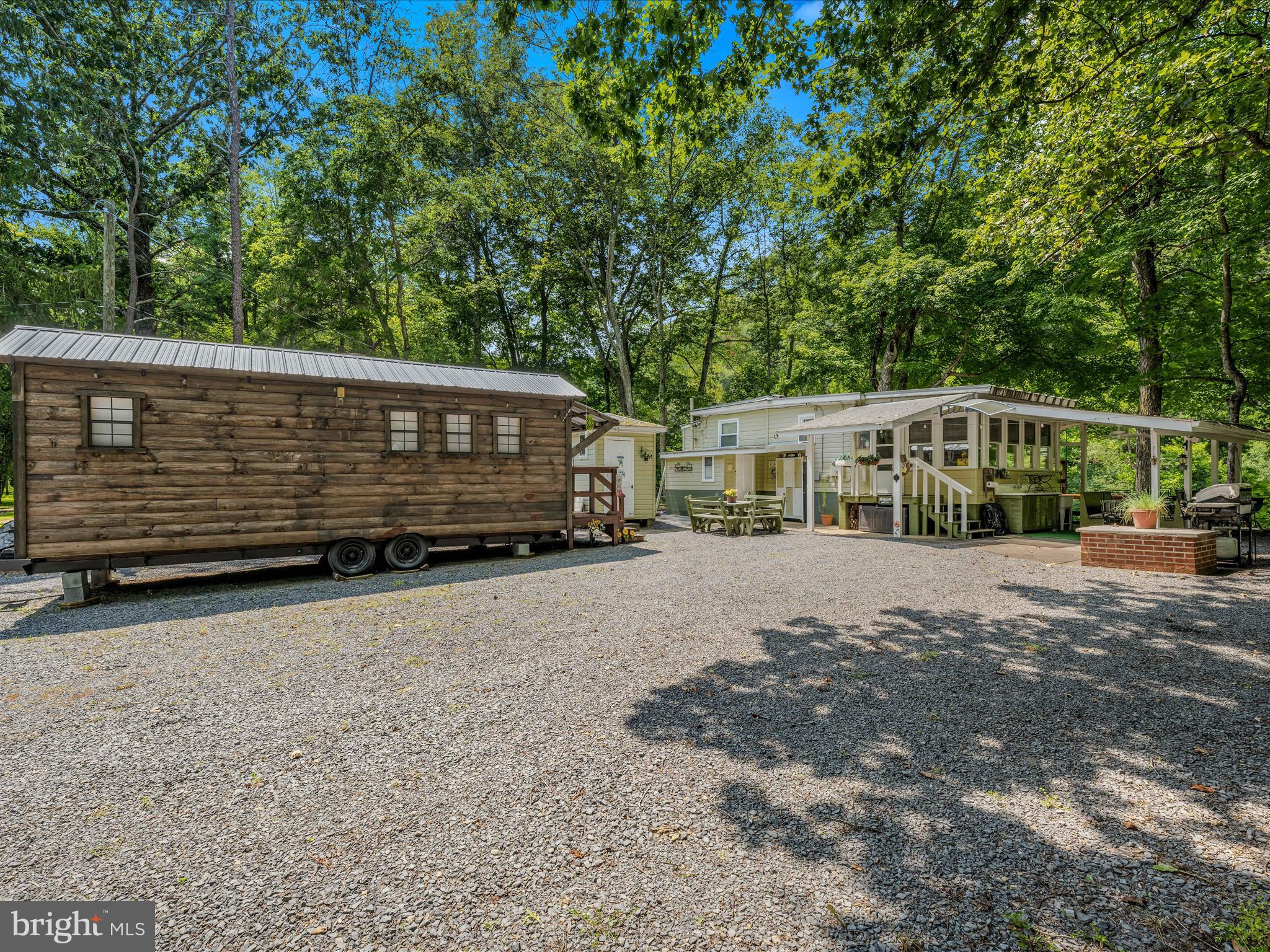 GOLLADAY - Residential