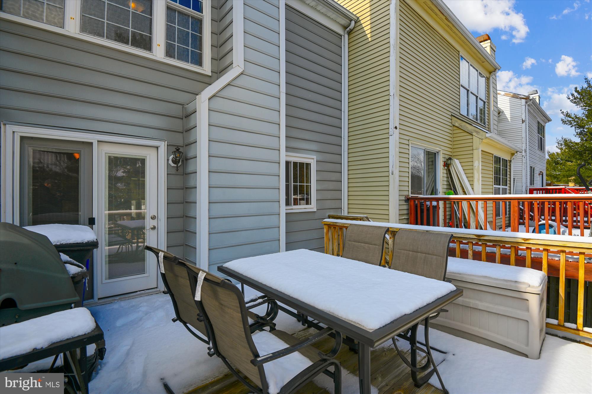 PLEASANT HILLS - Residential