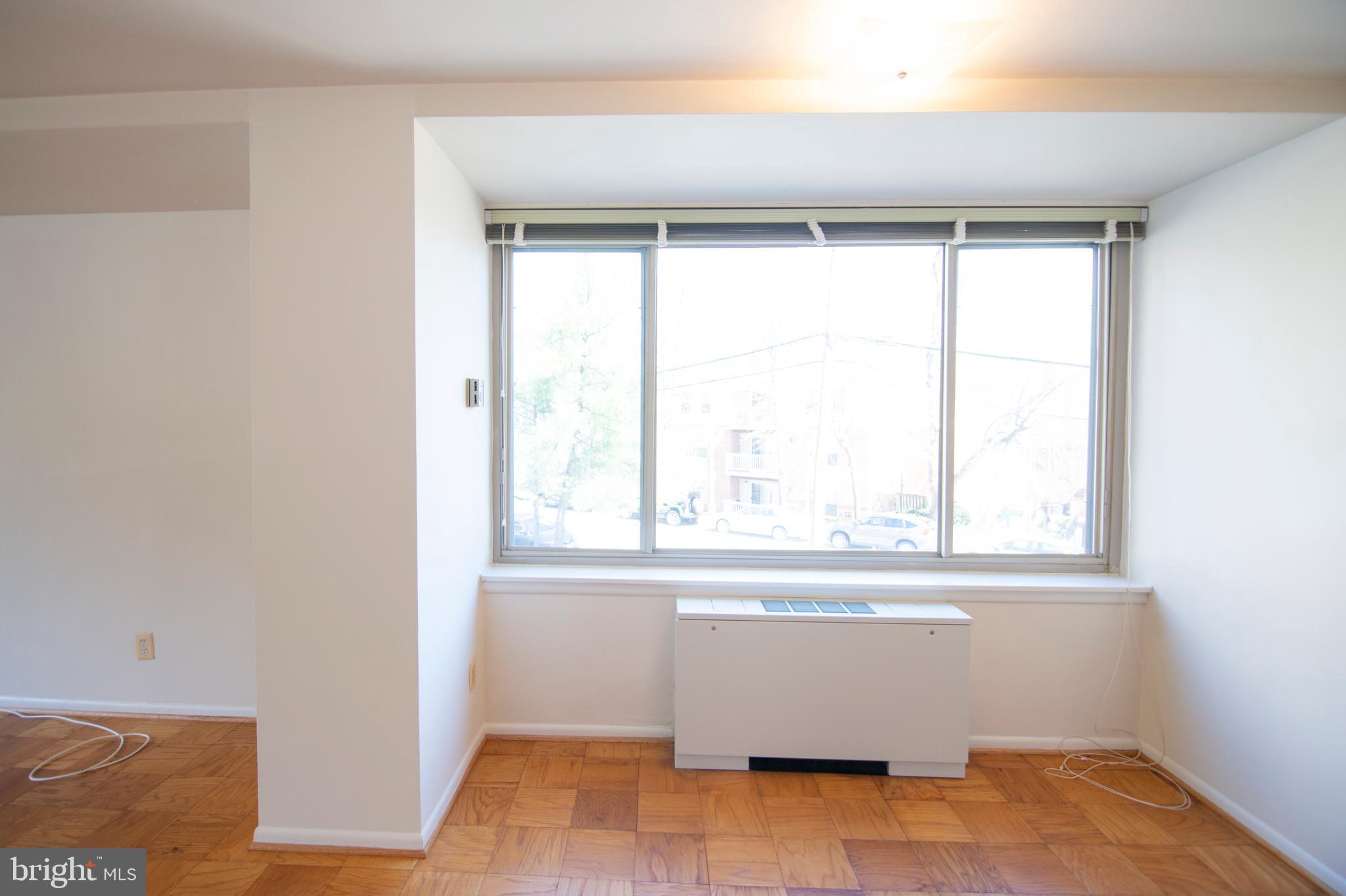 COURTHOUSE - Residential Lease