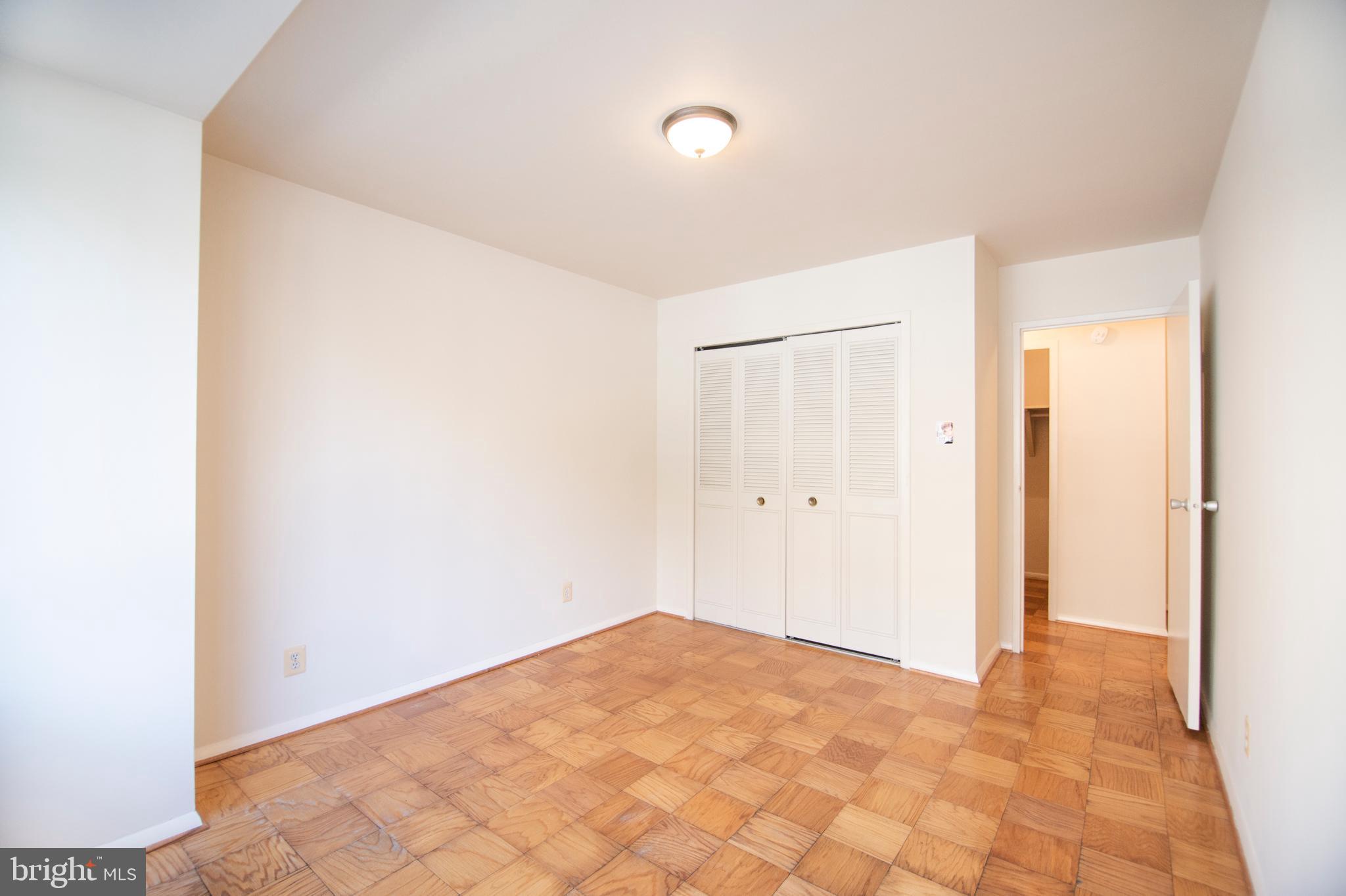 COURTHOUSE - Residential Lease