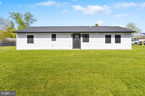 MLS: PABU2122754
