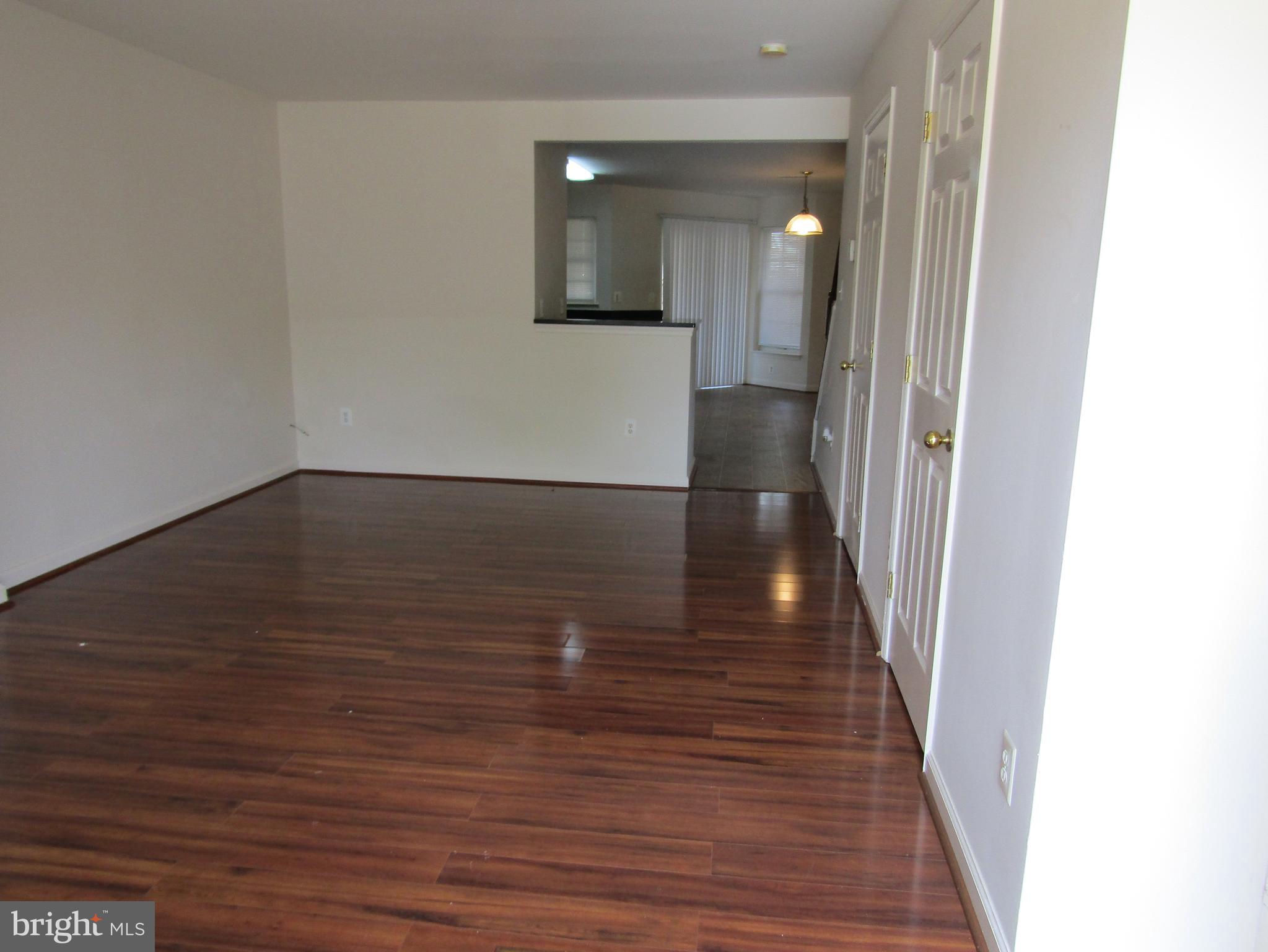 SOUTH RIDING - Residential Lease