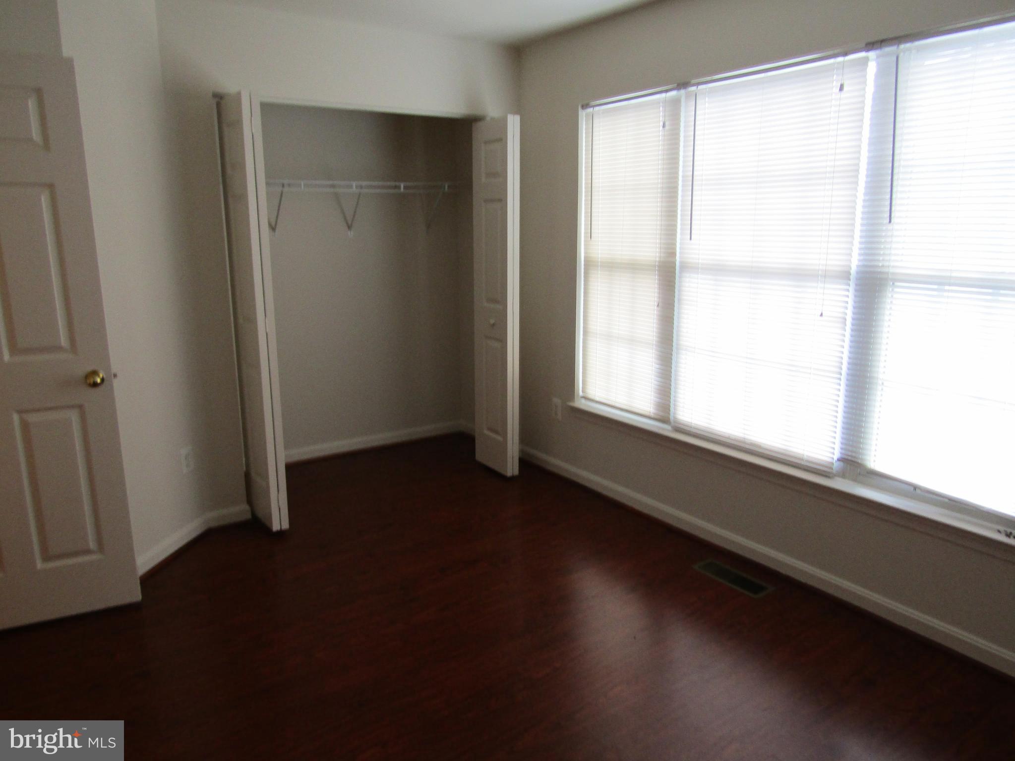 SOUTH RIDING - Residential Lease