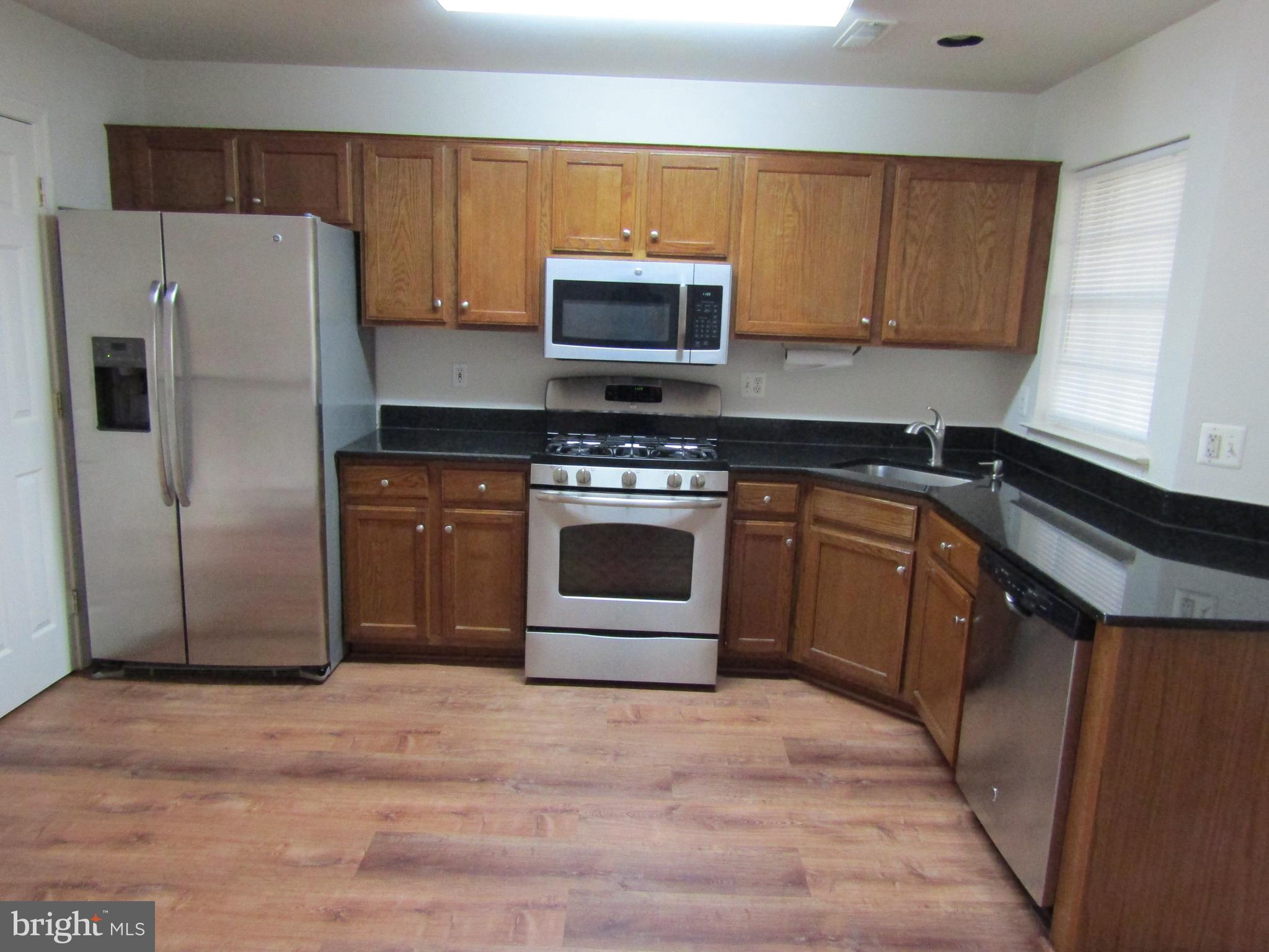 SOUTH RIDING - Residential Lease