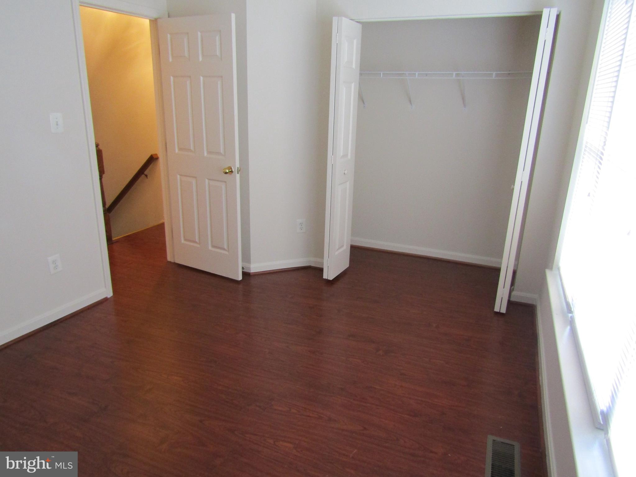 SOUTH RIDING - Residential Lease