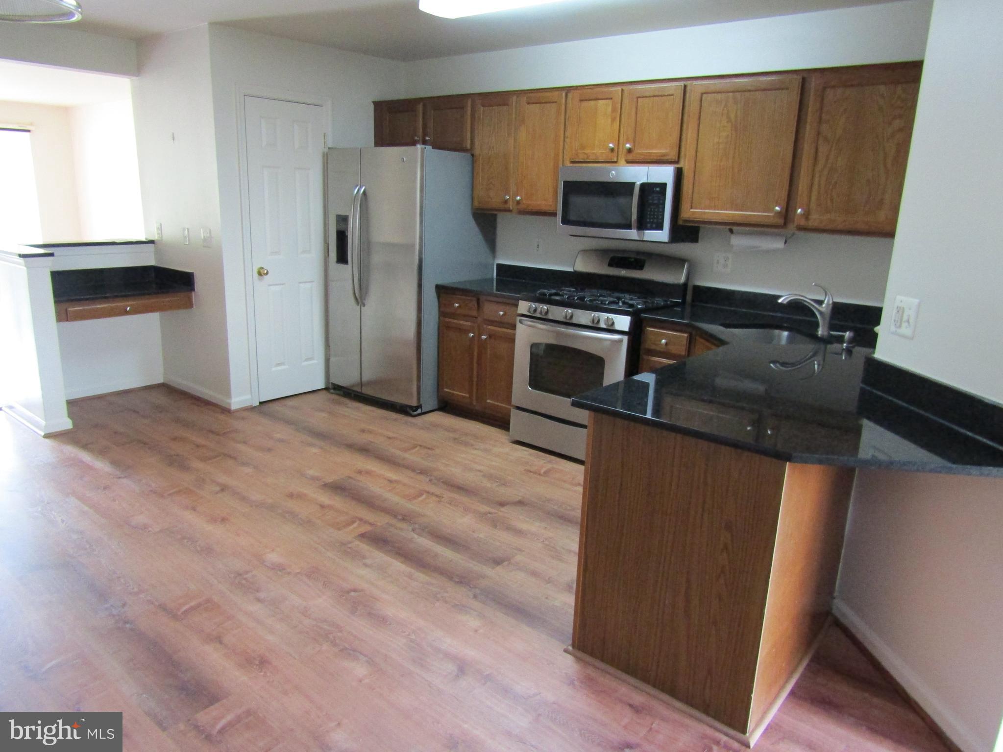 SOUTH RIDING - Residential Lease