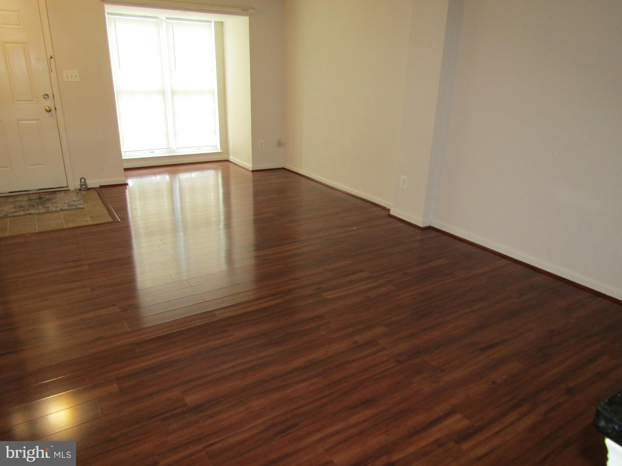 SOUTH RIDING - Residential Lease