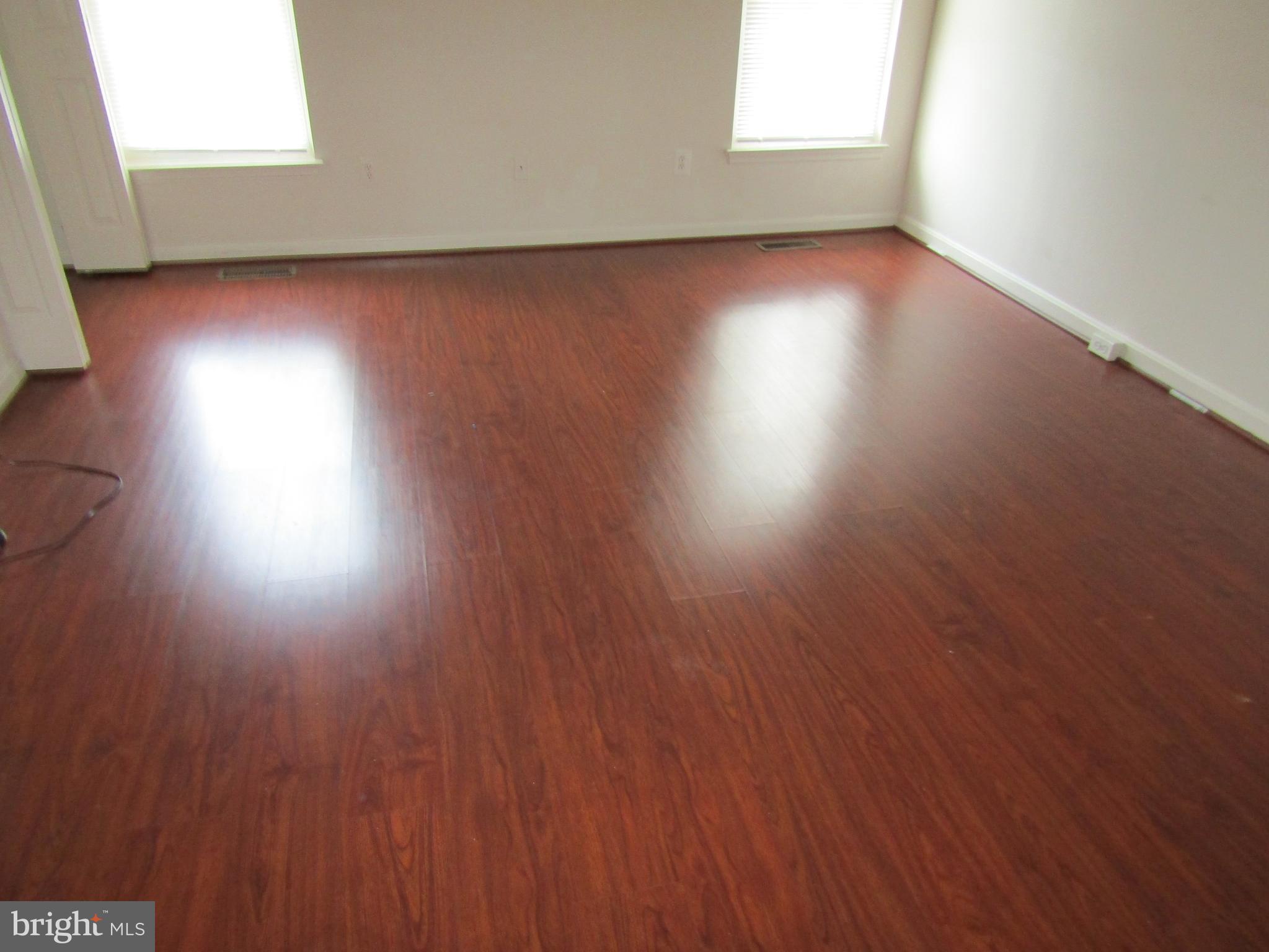 SOUTH RIDING - Residential Lease