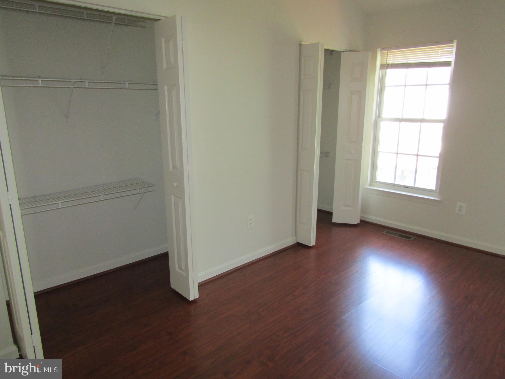 SOUTH RIDING - Residential Lease