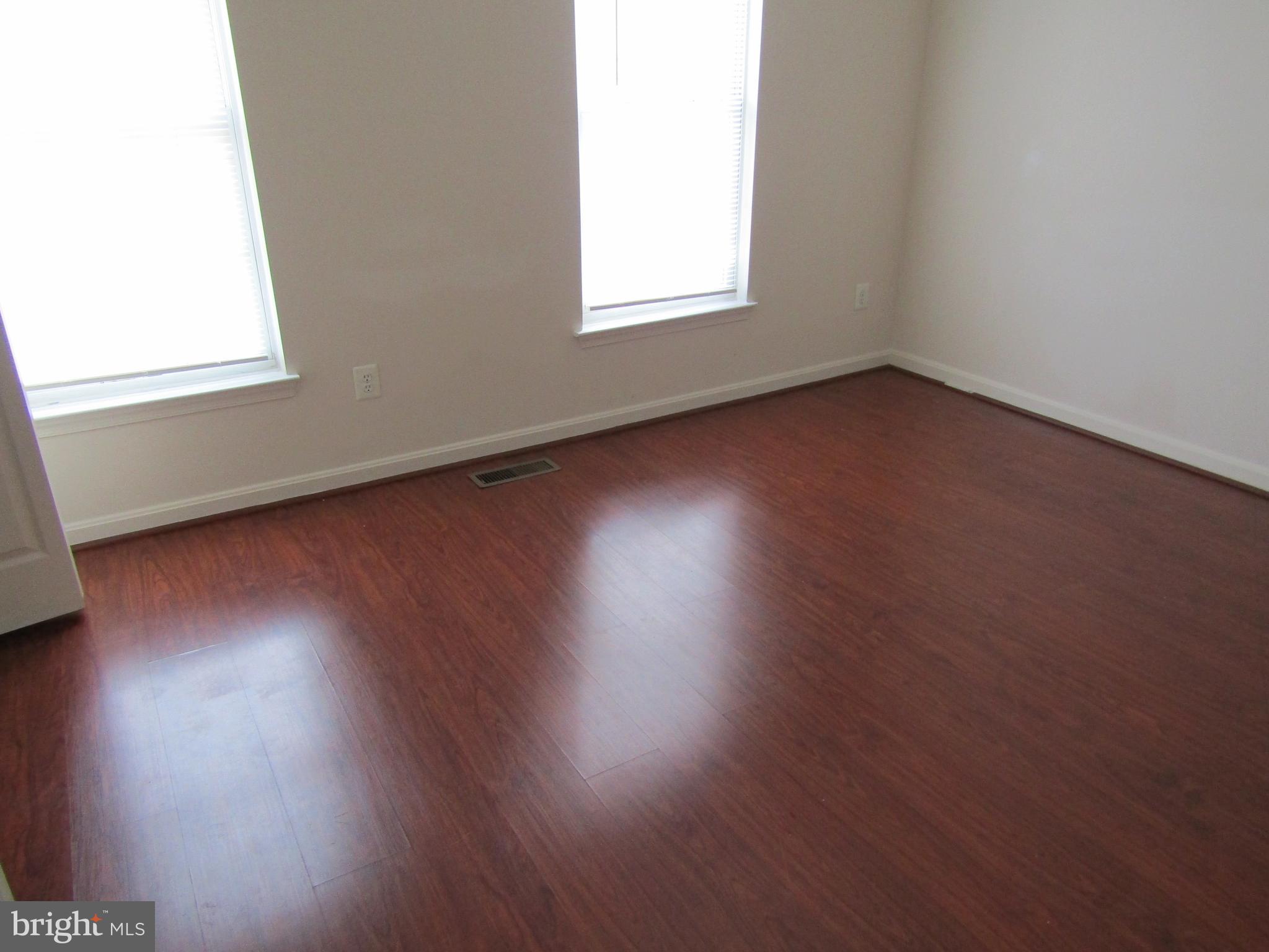 SOUTH RIDING - Residential Lease