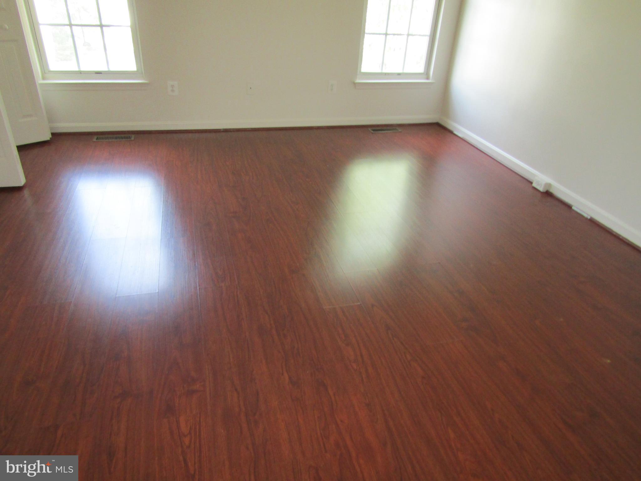 SOUTH RIDING - Residential Lease