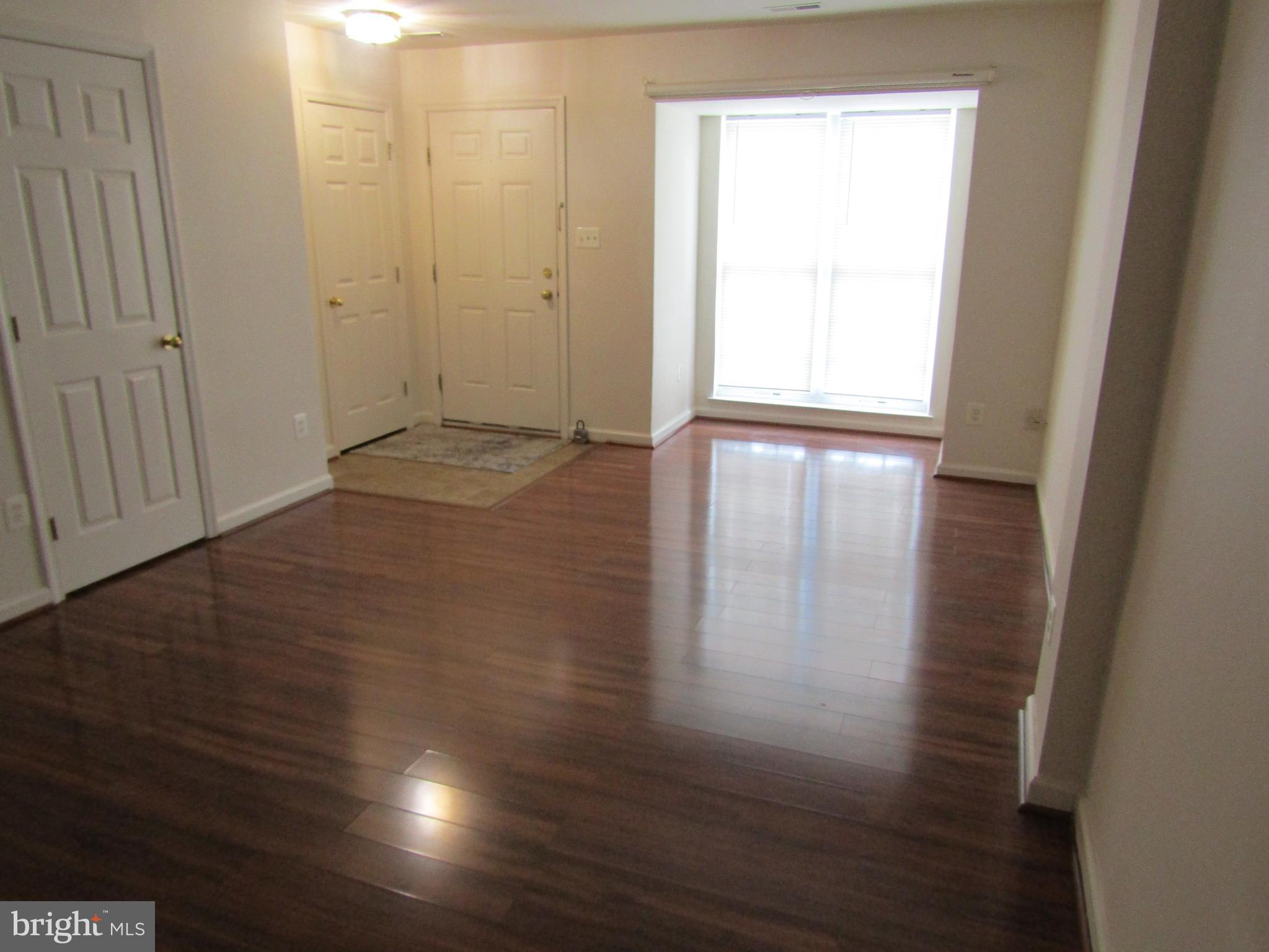 SOUTH RIDING - Residential Lease