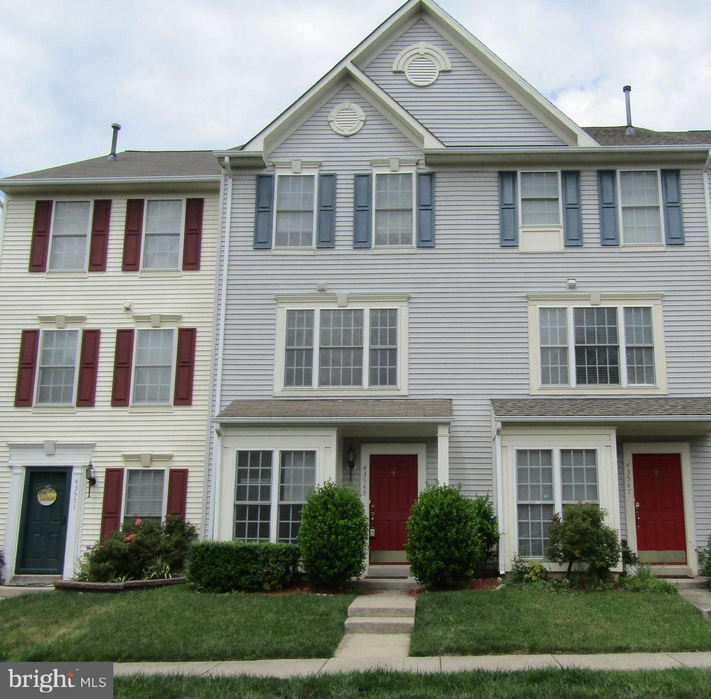 SOUTH RIDING - Residential Lease