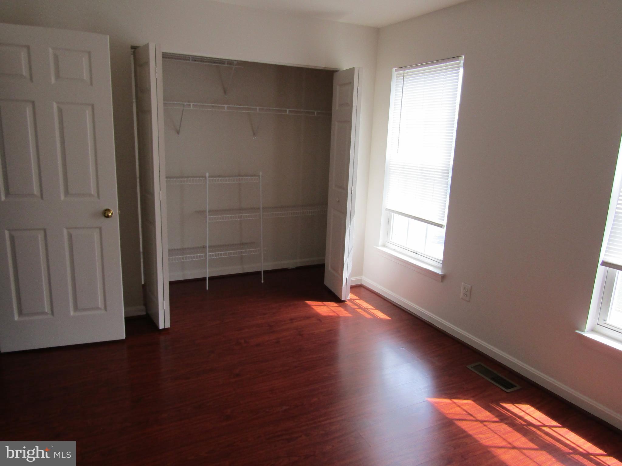 SOUTH RIDING - Residential Lease