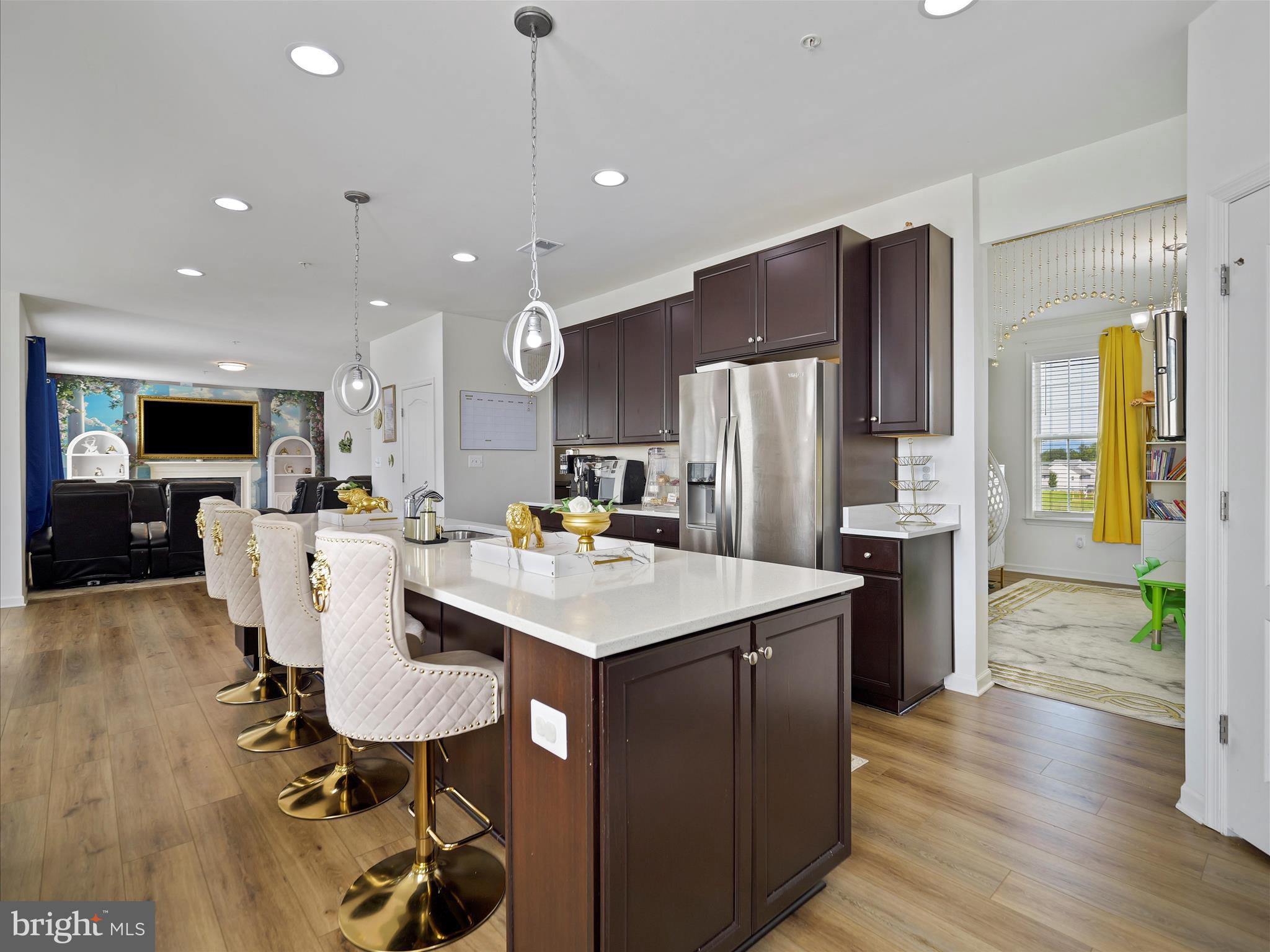 WEST FIELDS - Residential