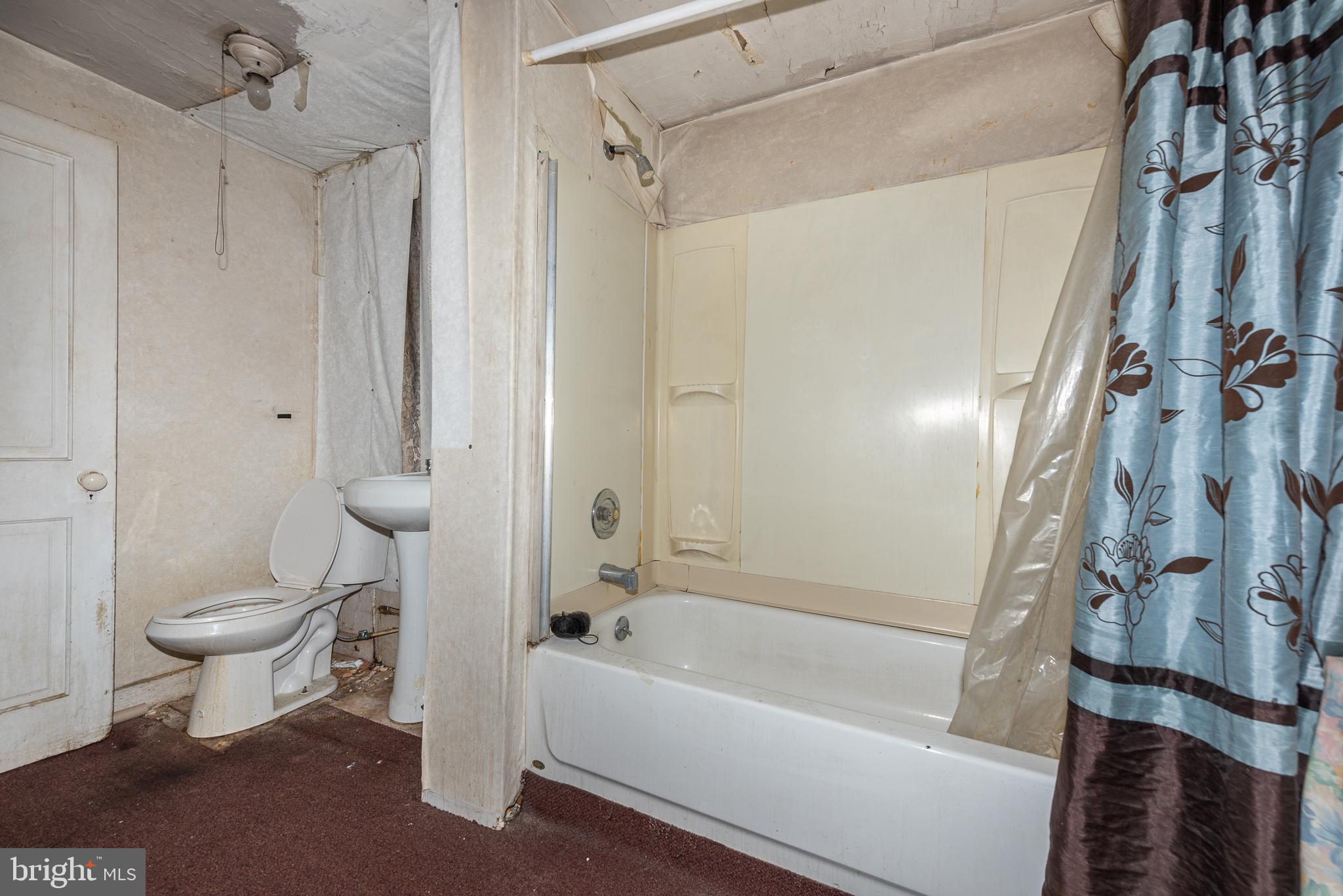 DRUID HEIGHTS - Residential