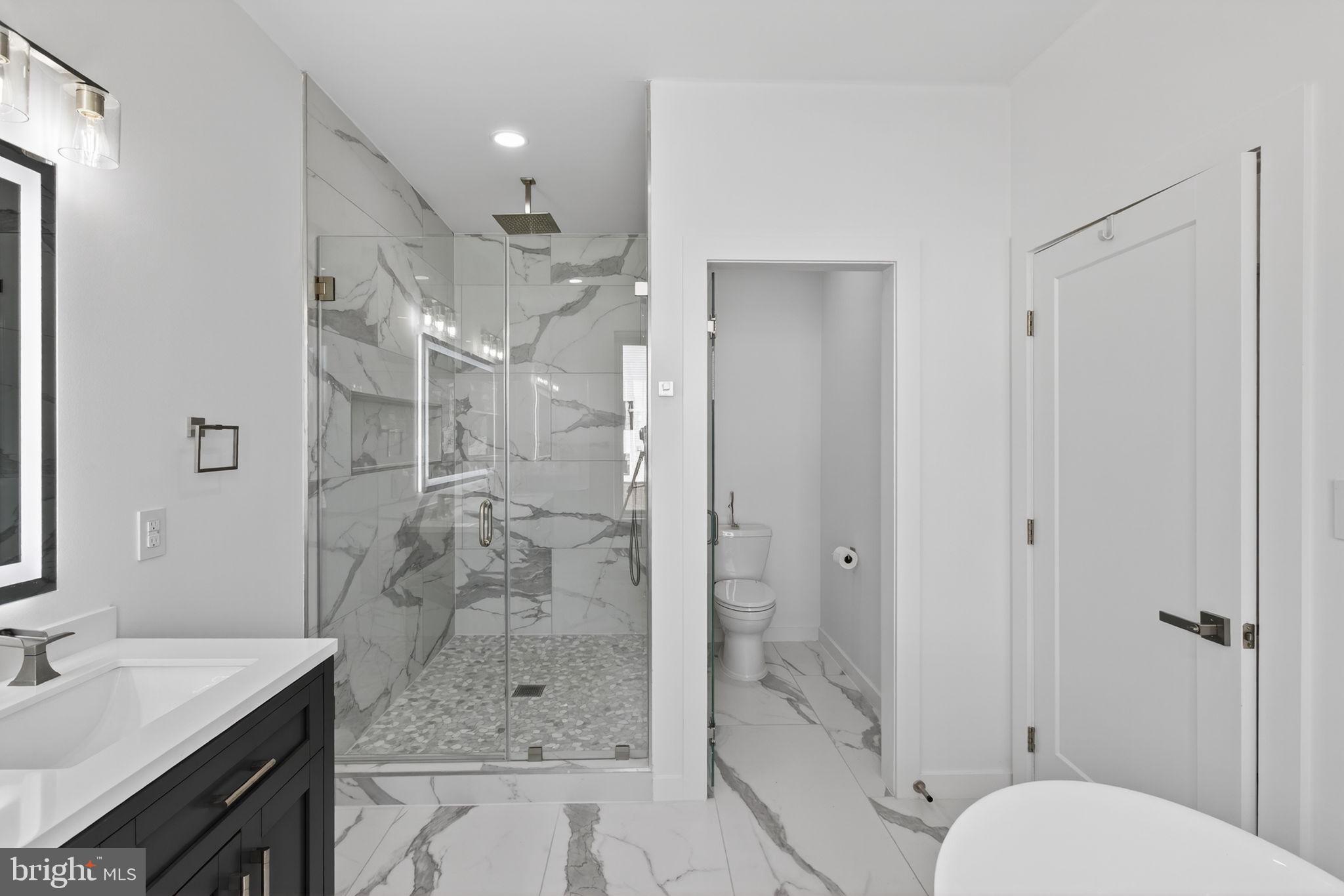 PIMMIT HILLS - Residential