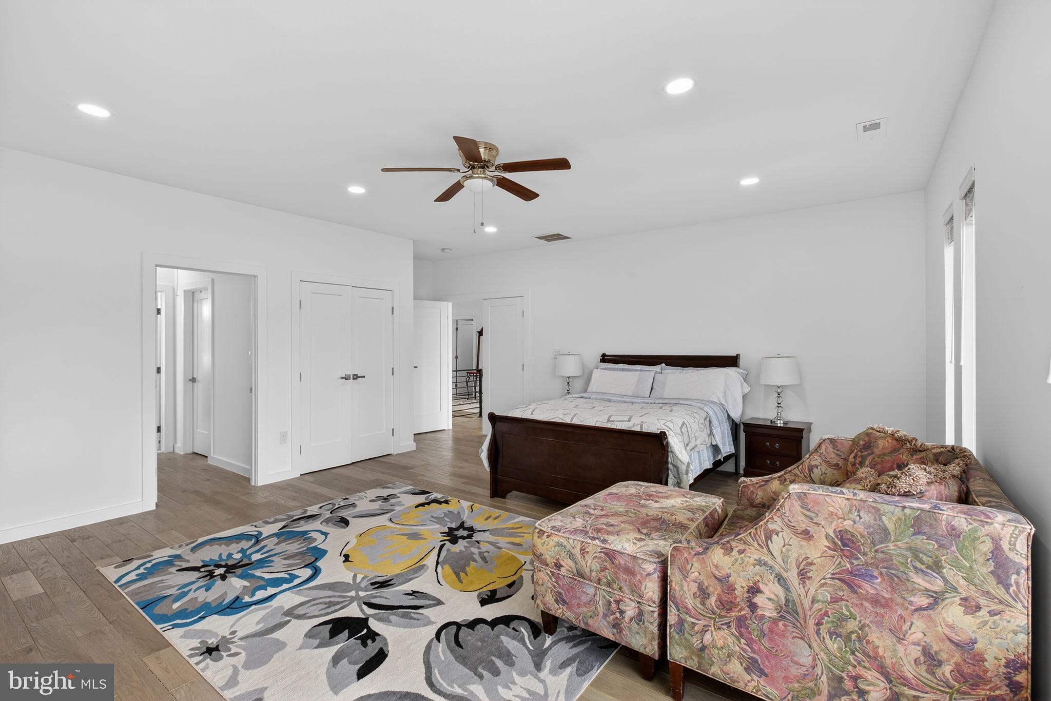 PIMMIT HILLS - Residential