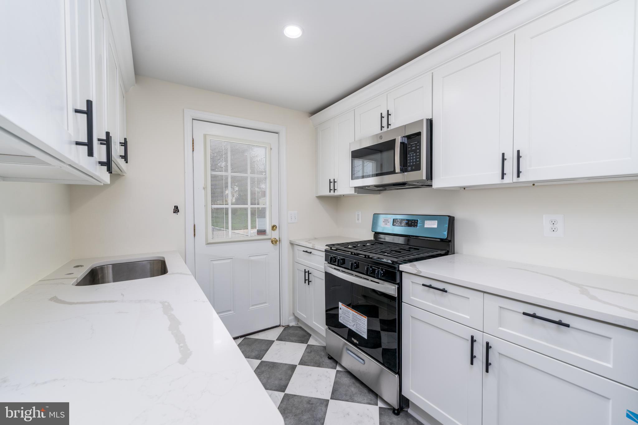 CEDONIA - Residential