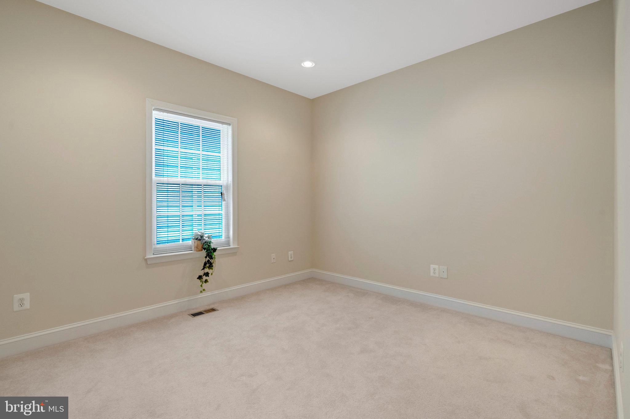 HERITAGE HUNT - Residential