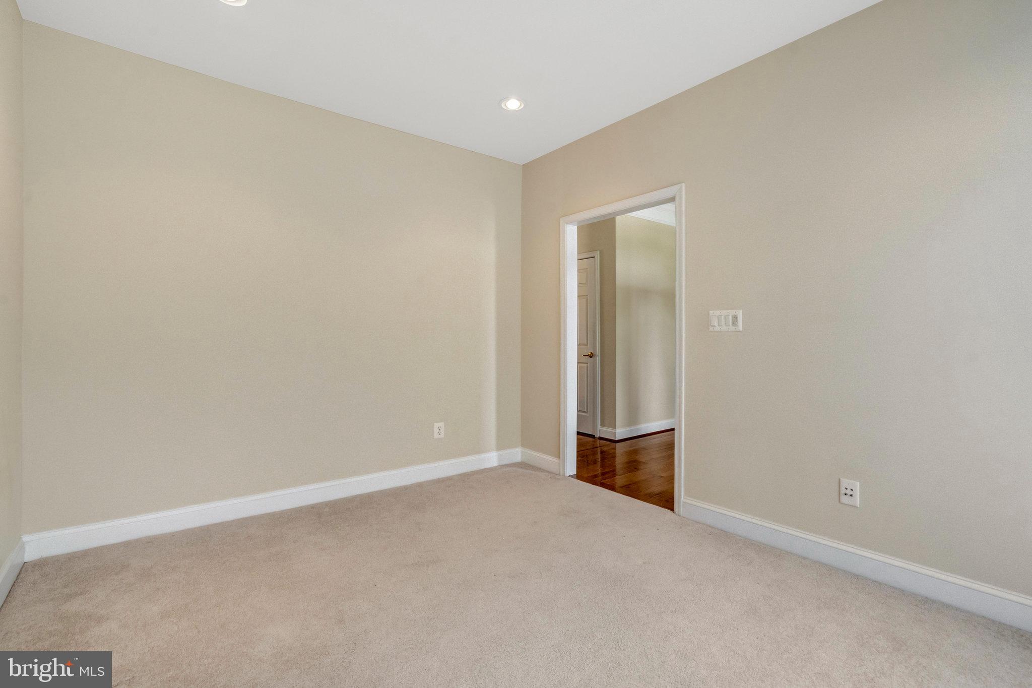 HERITAGE HUNT - Residential