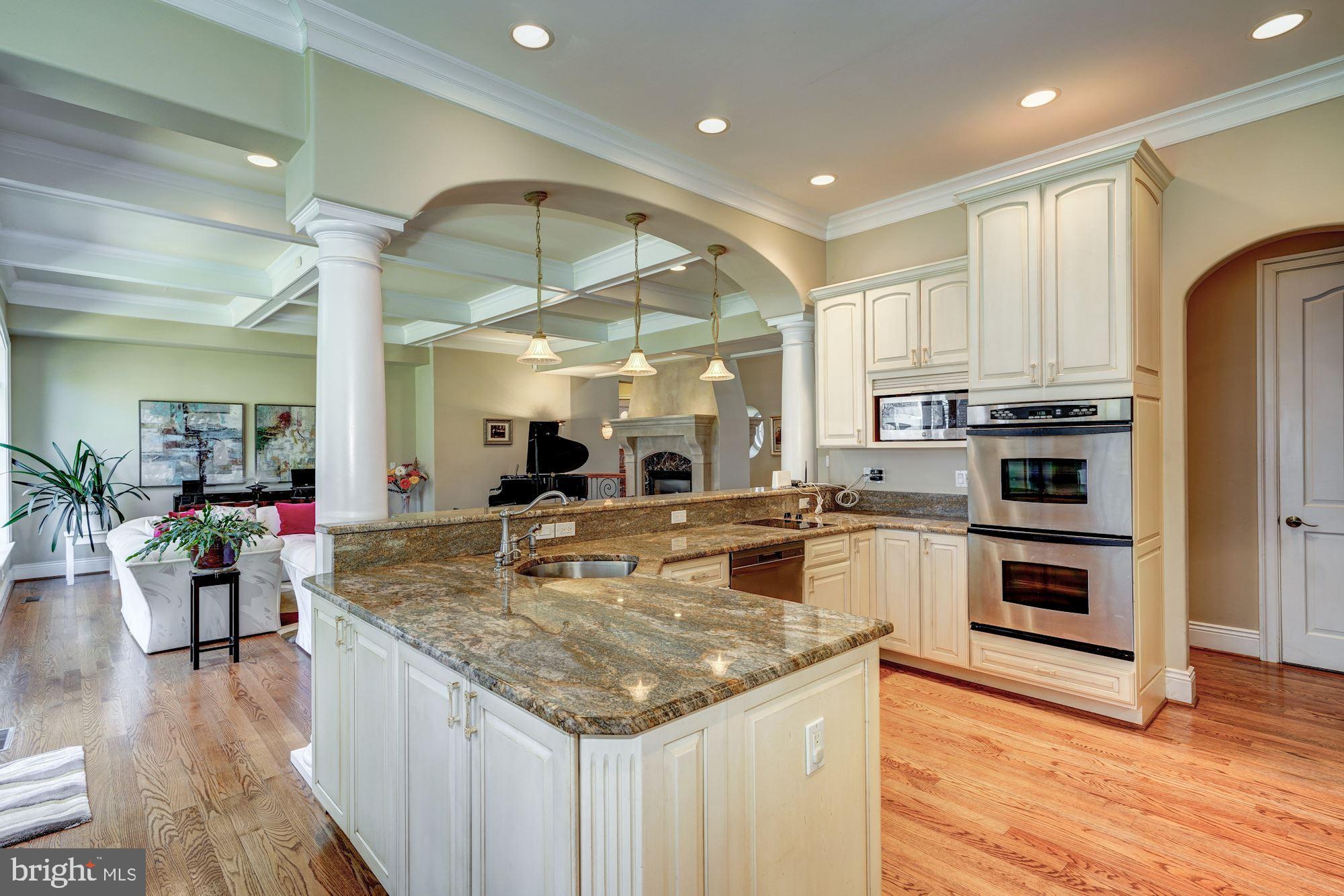NORTH CHEVY CHASE - Residential