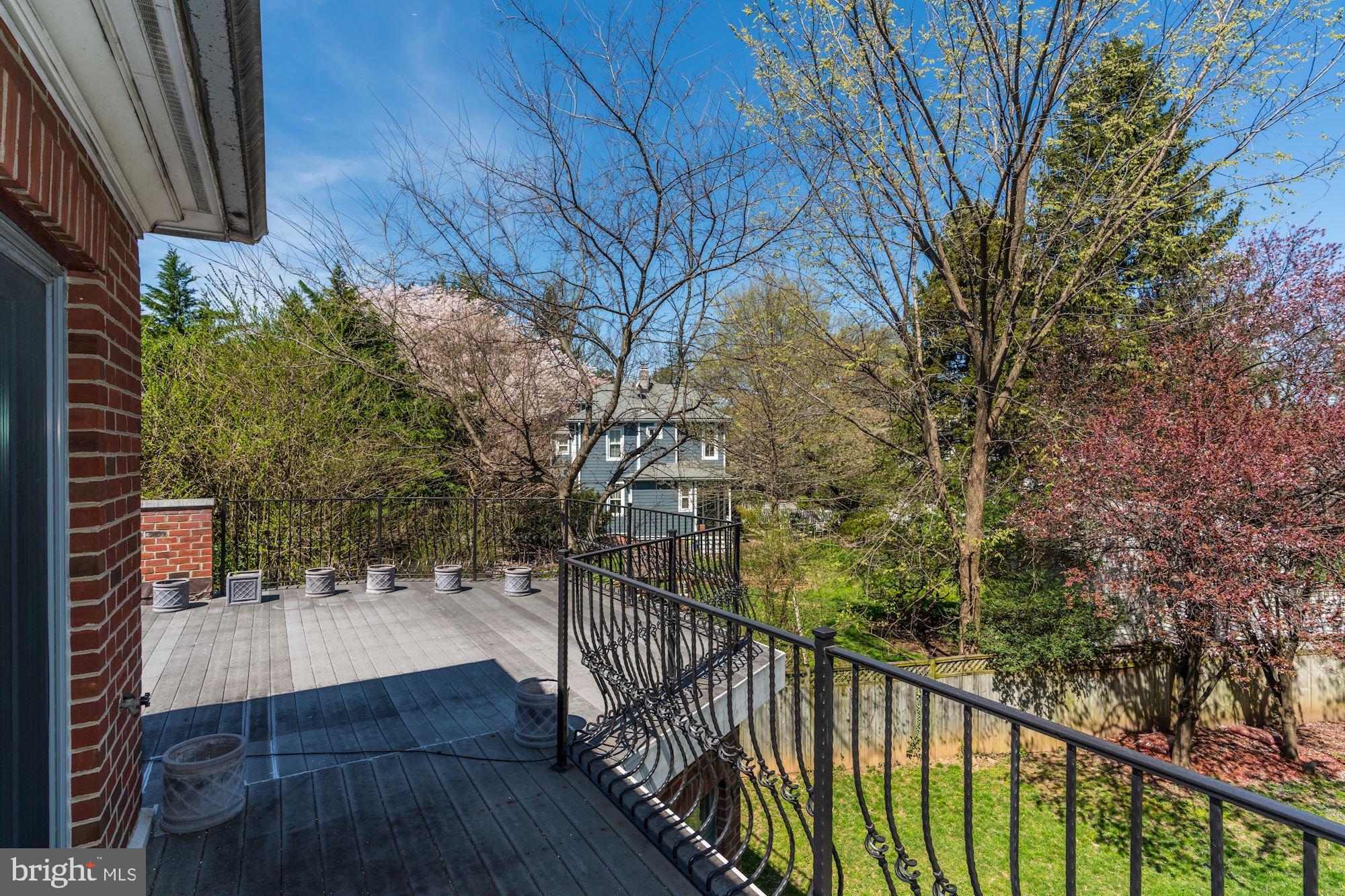 NORTH CHEVY CHASE - Residential