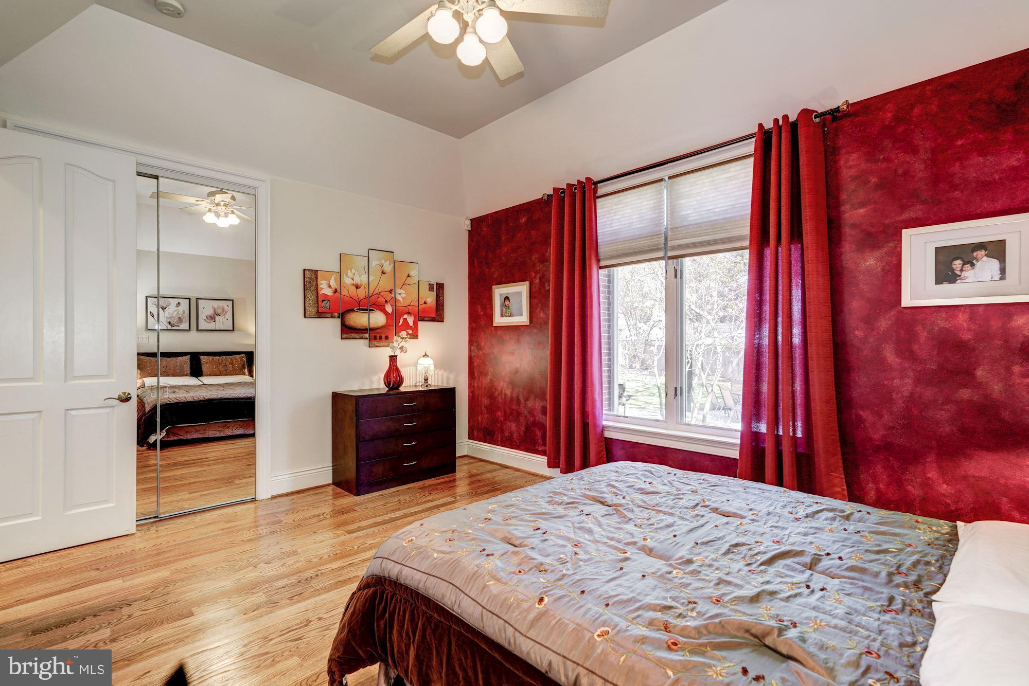 NORTH CHEVY CHASE - Residential
