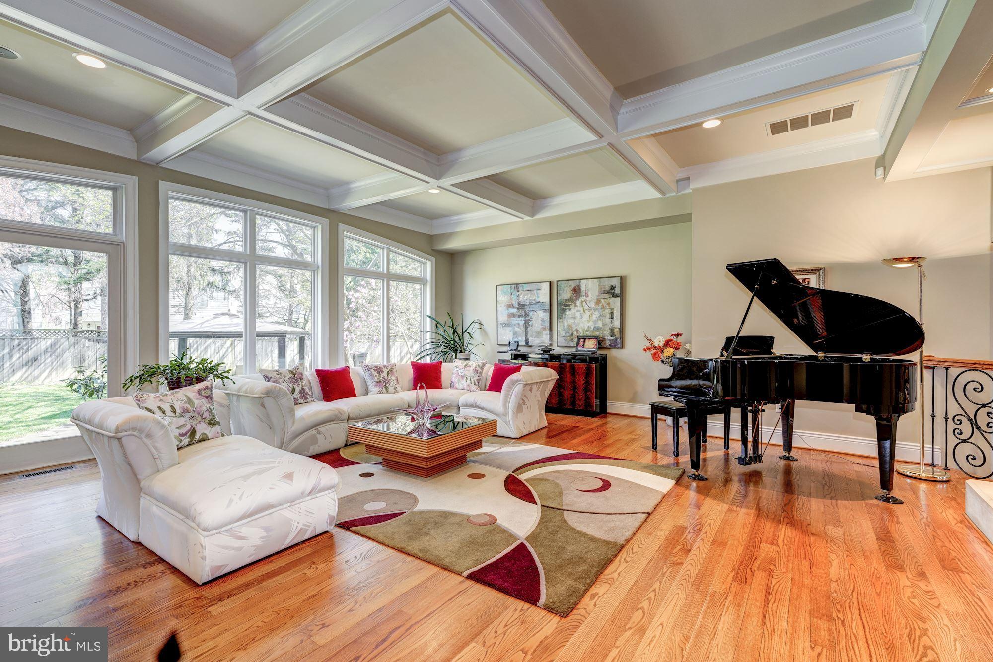 NORTH CHEVY CHASE - Residential