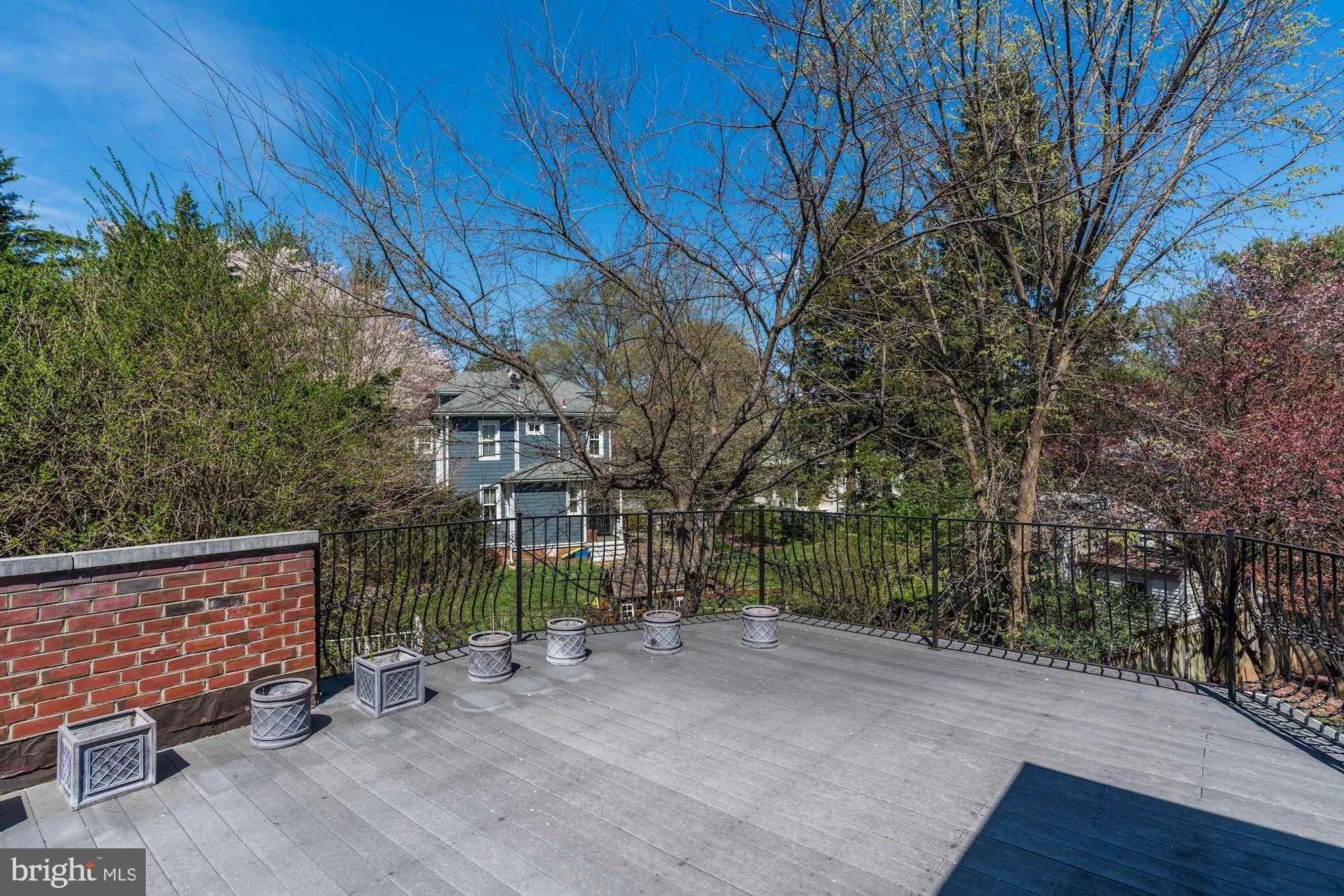 NORTH CHEVY CHASE - Residential