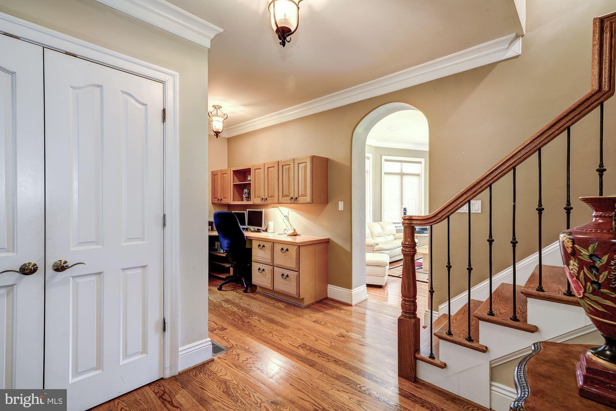 NORTH CHEVY CHASE - Residential