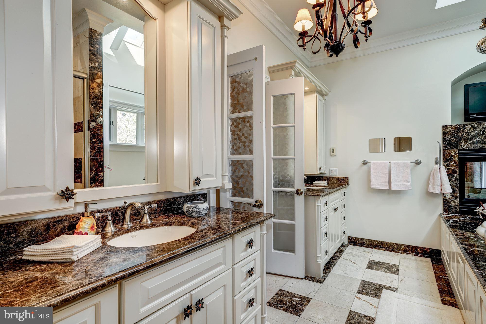 NORTH CHEVY CHASE - Residential
