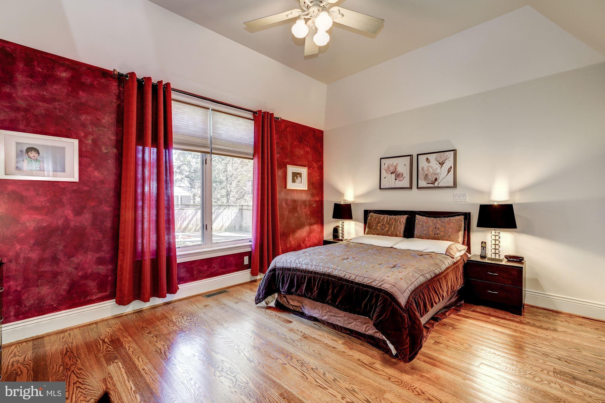 NORTH CHEVY CHASE - Residential