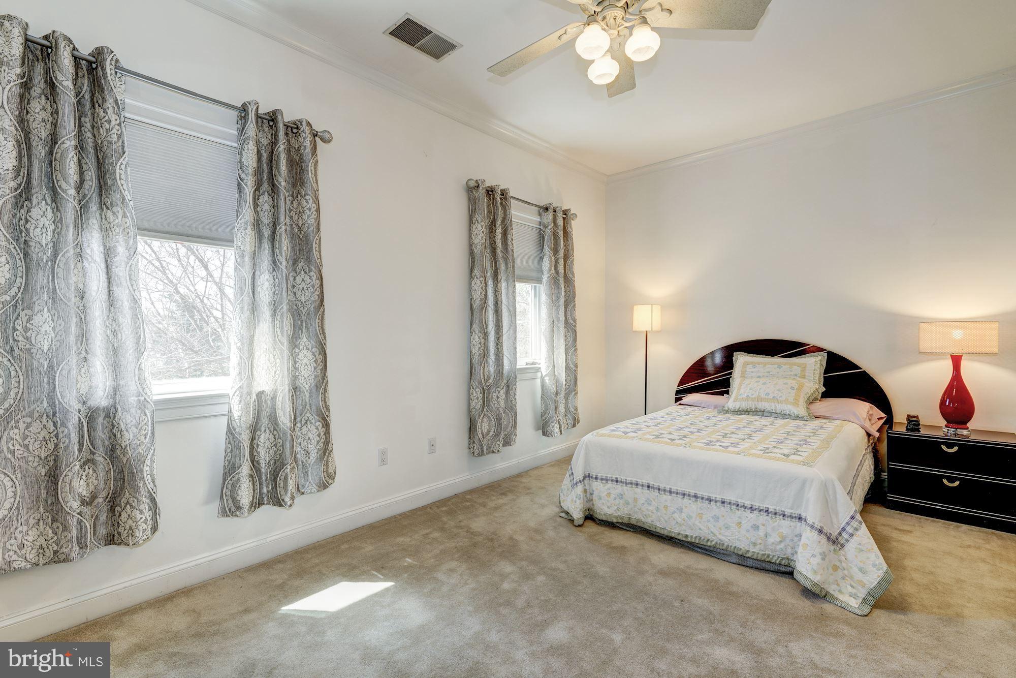 NORTH CHEVY CHASE - Residential