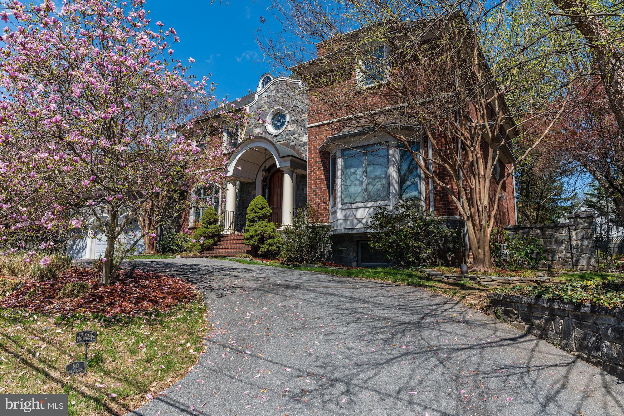 NORTH CHEVY CHASE - Residential