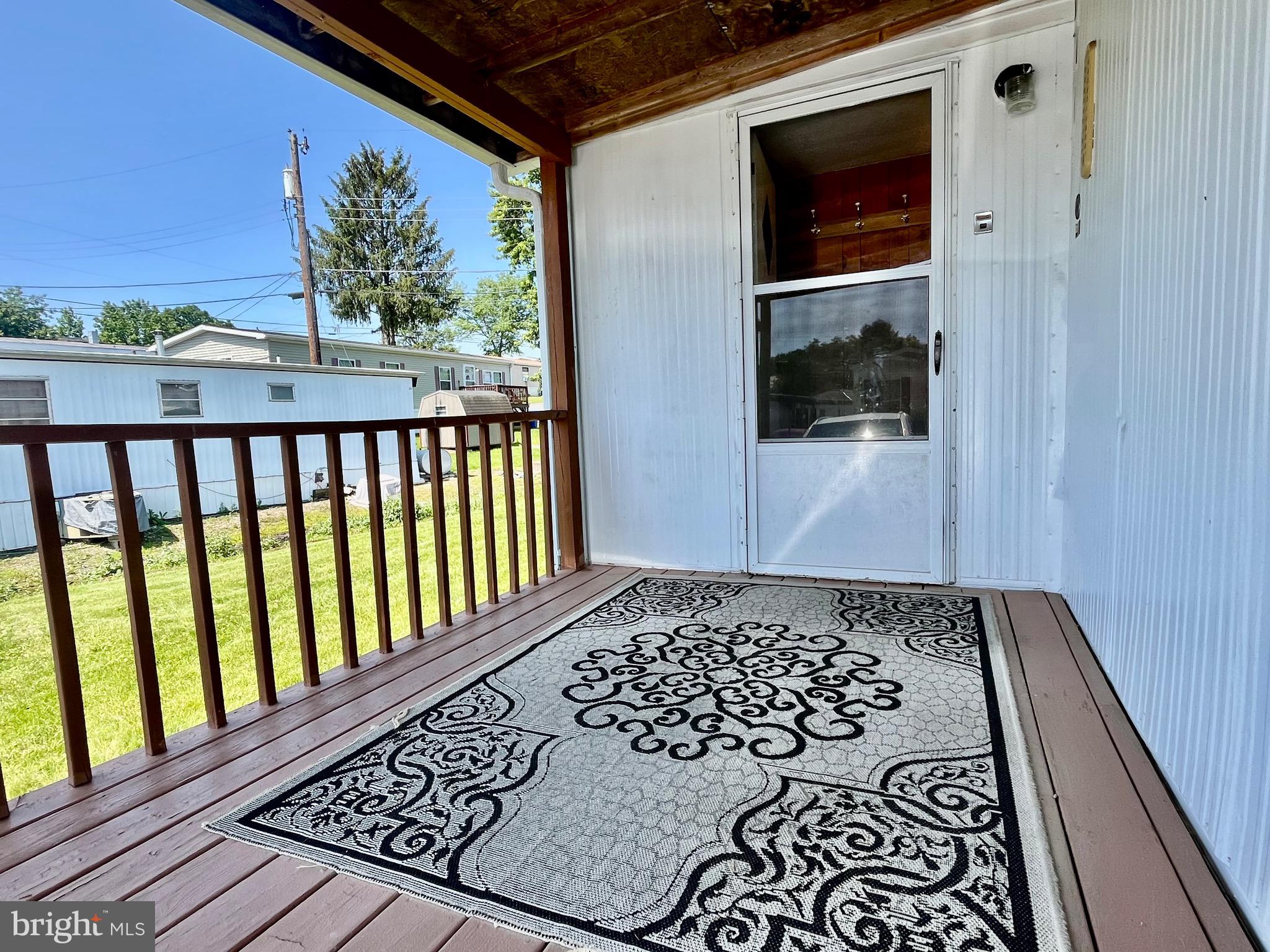 649 FRANKLIN STREET N LOT 23