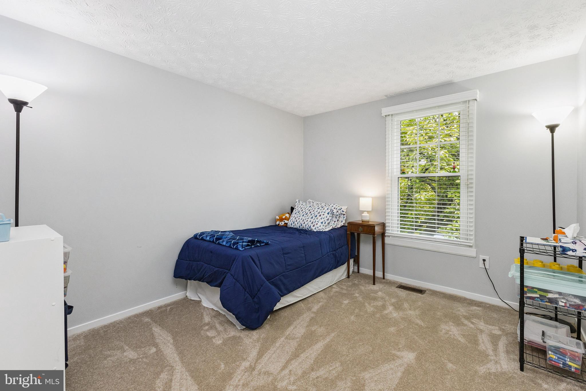 GLADE MANOR - Residential