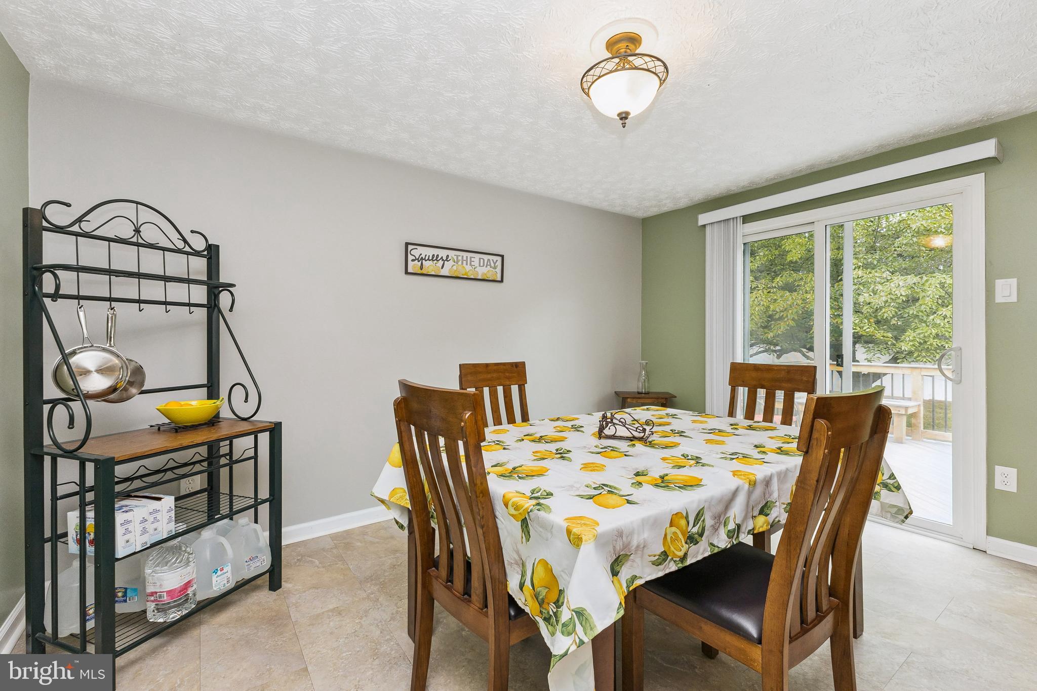 GLADE MANOR - Residential