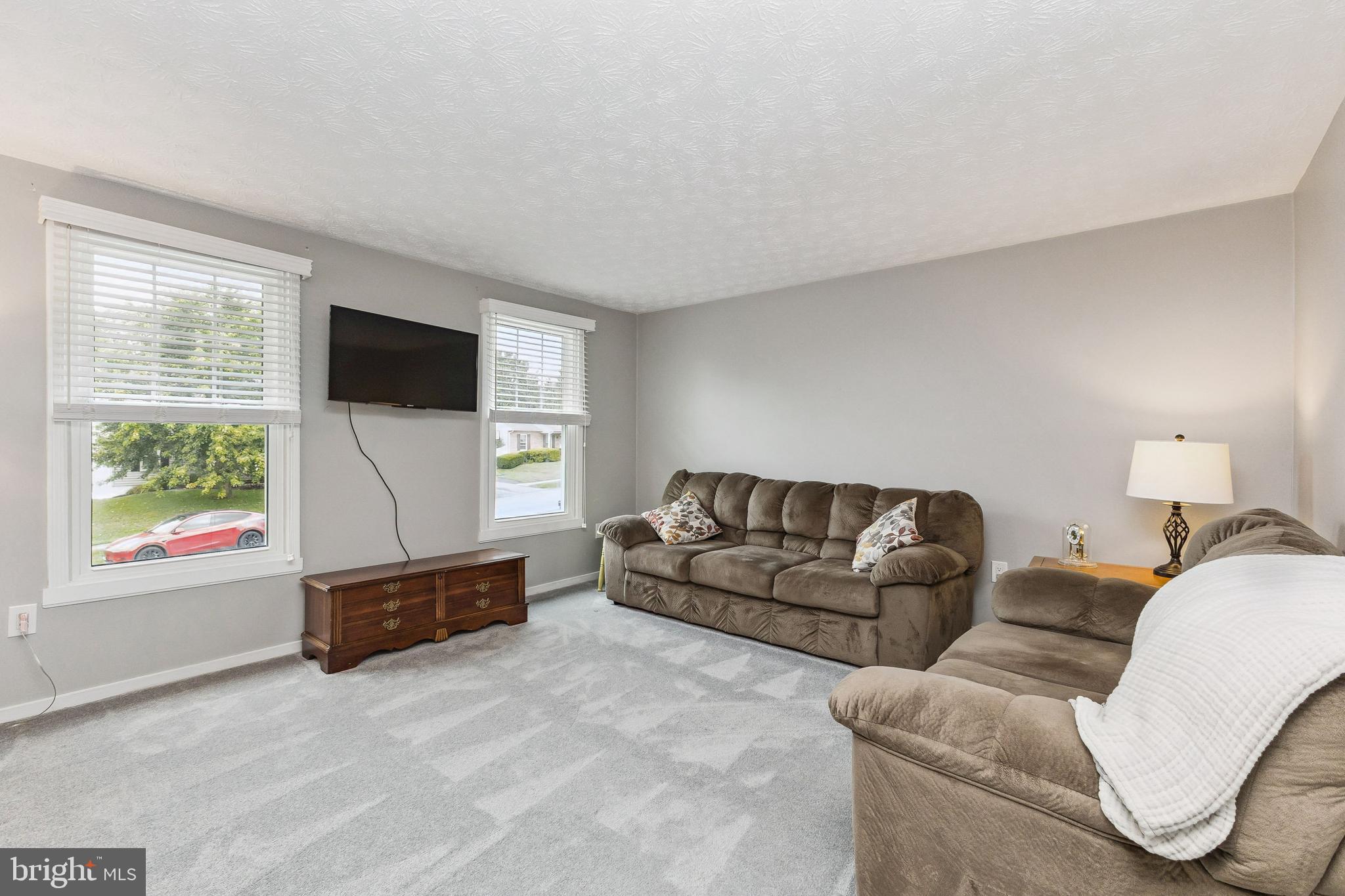 GLADE MANOR - Residential