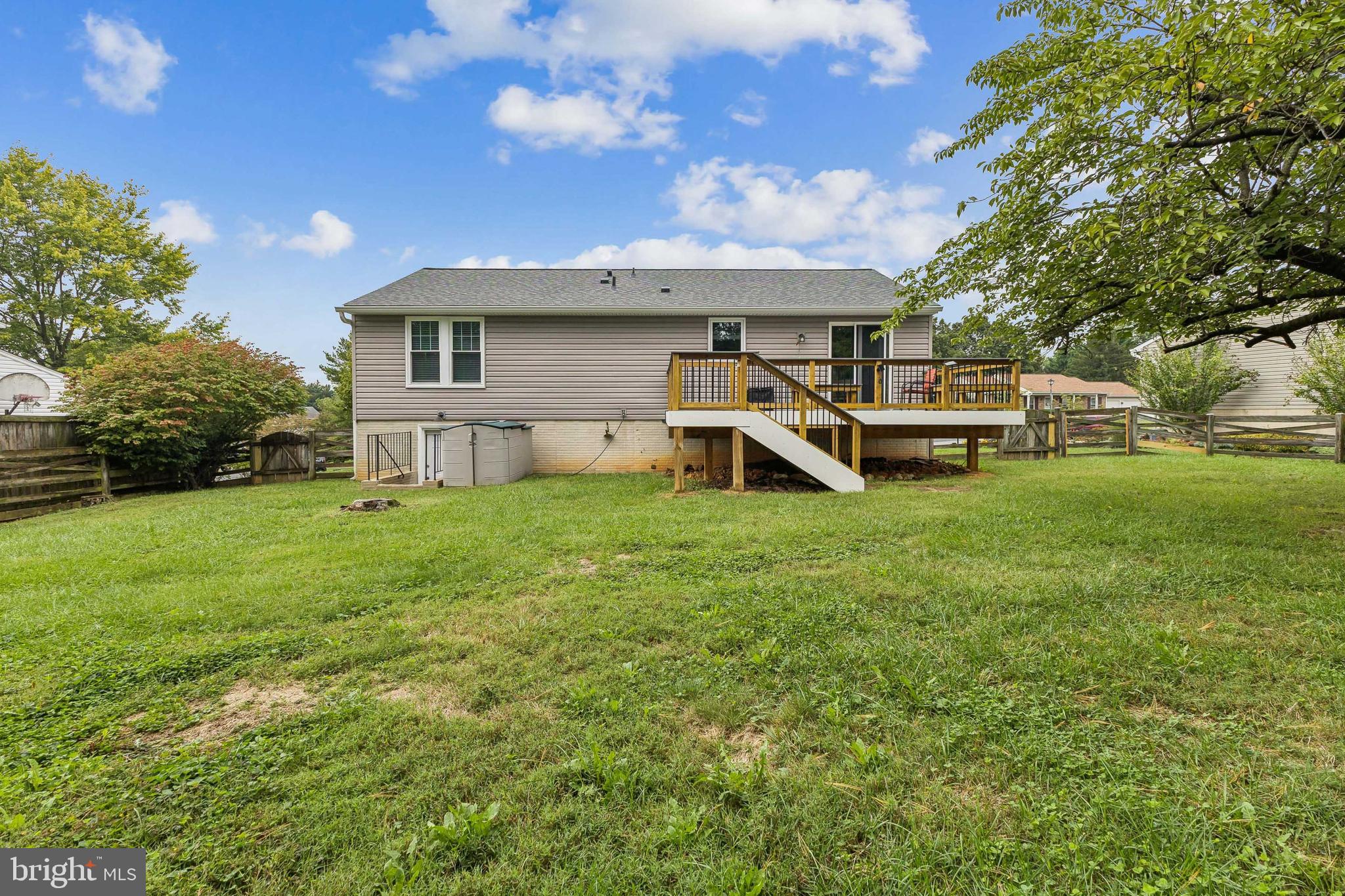 GLADE MANOR - Residential