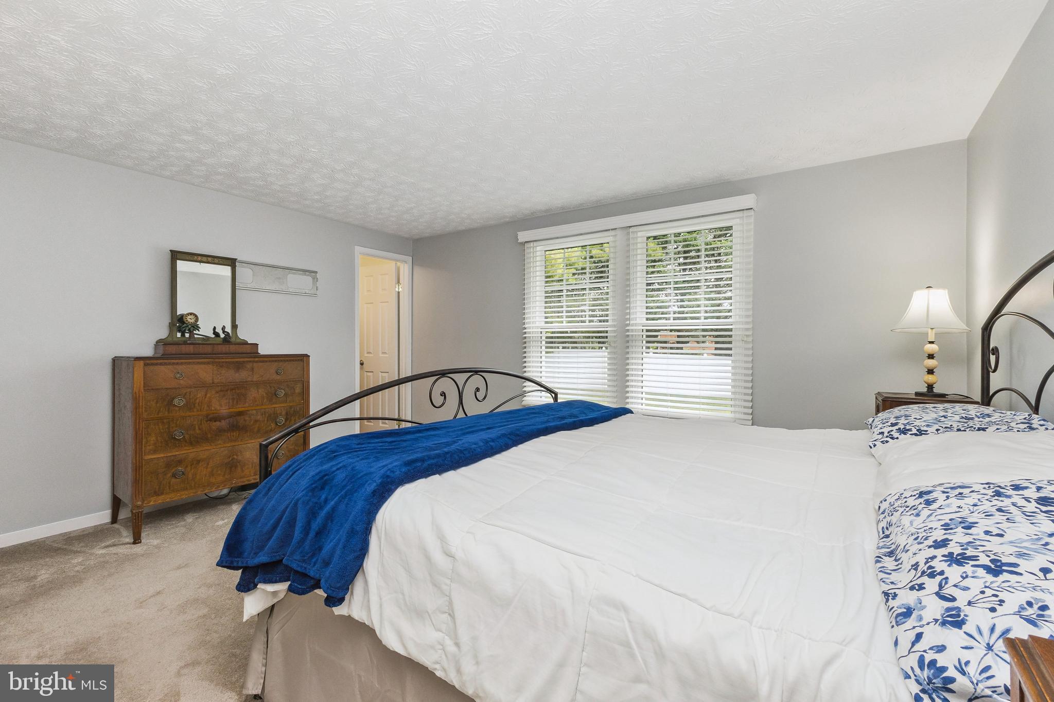 GLADE MANOR - Residential