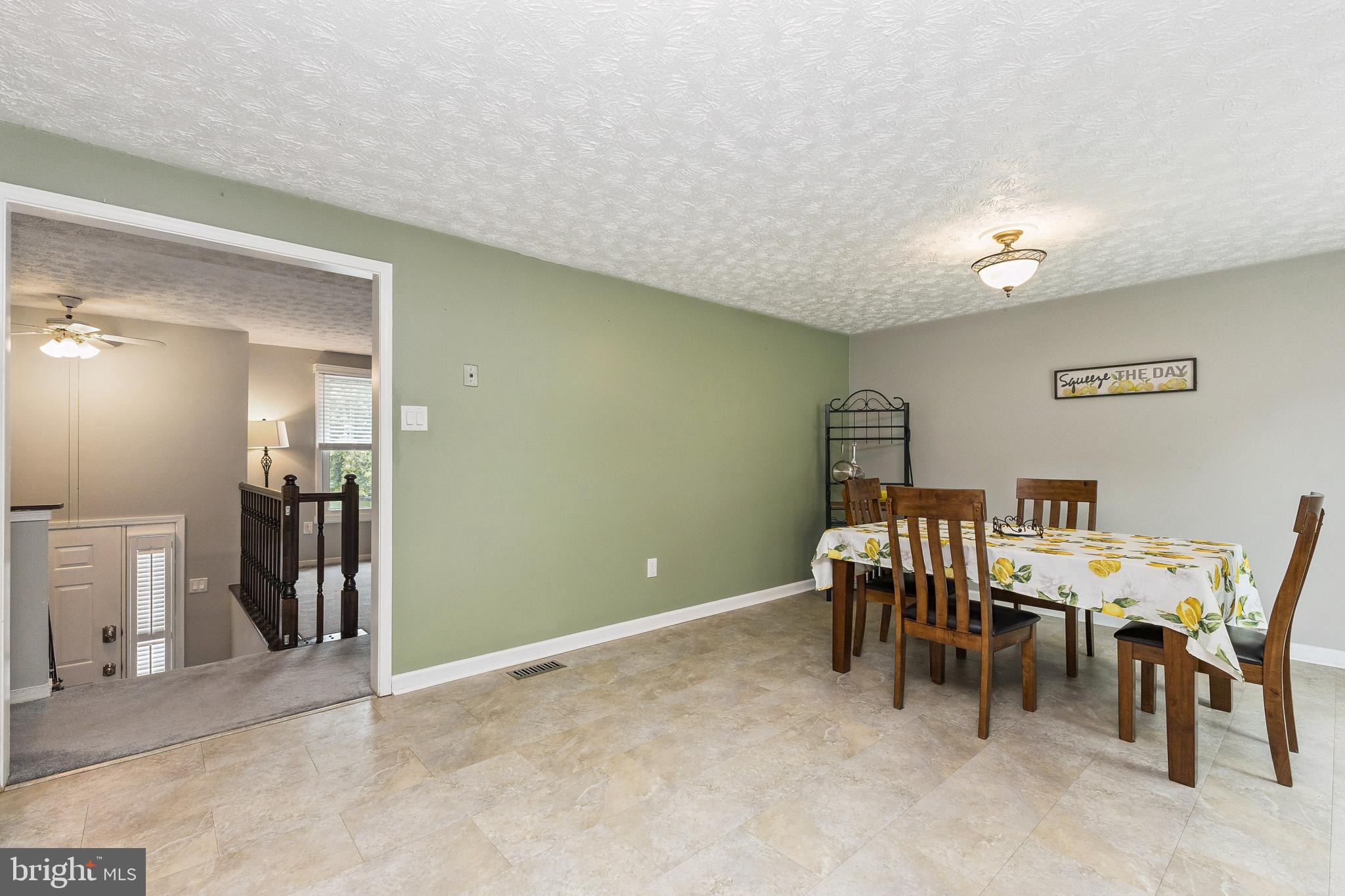 GLADE MANOR - Residential