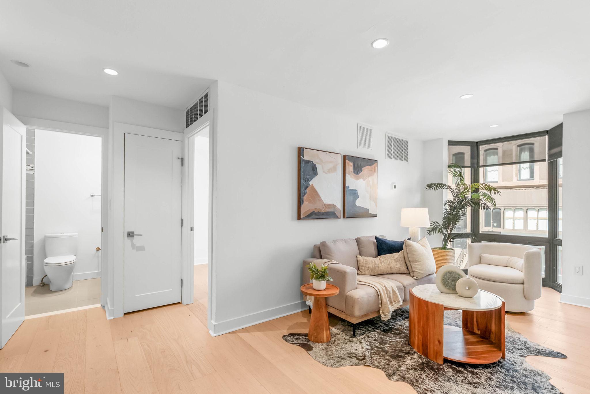 RITTENHOUSE SQUARE - Residential