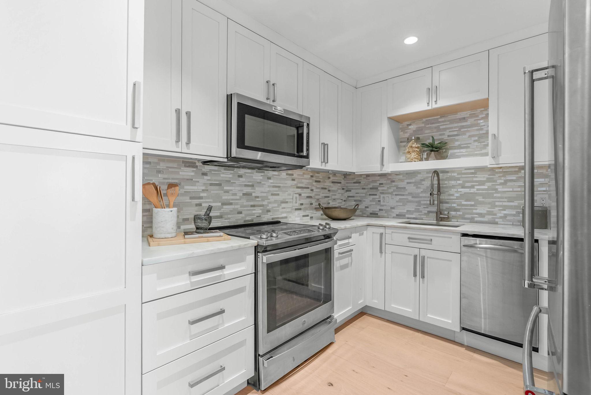 RITTENHOUSE SQUARE - Residential