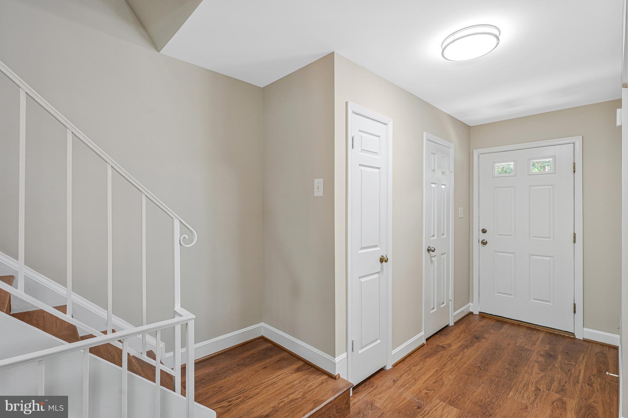 8530 RAGLAN ROAD