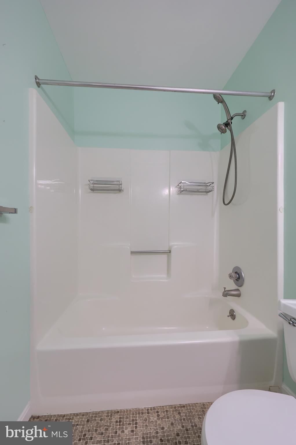 ASHLEA VILLAGE - Residential