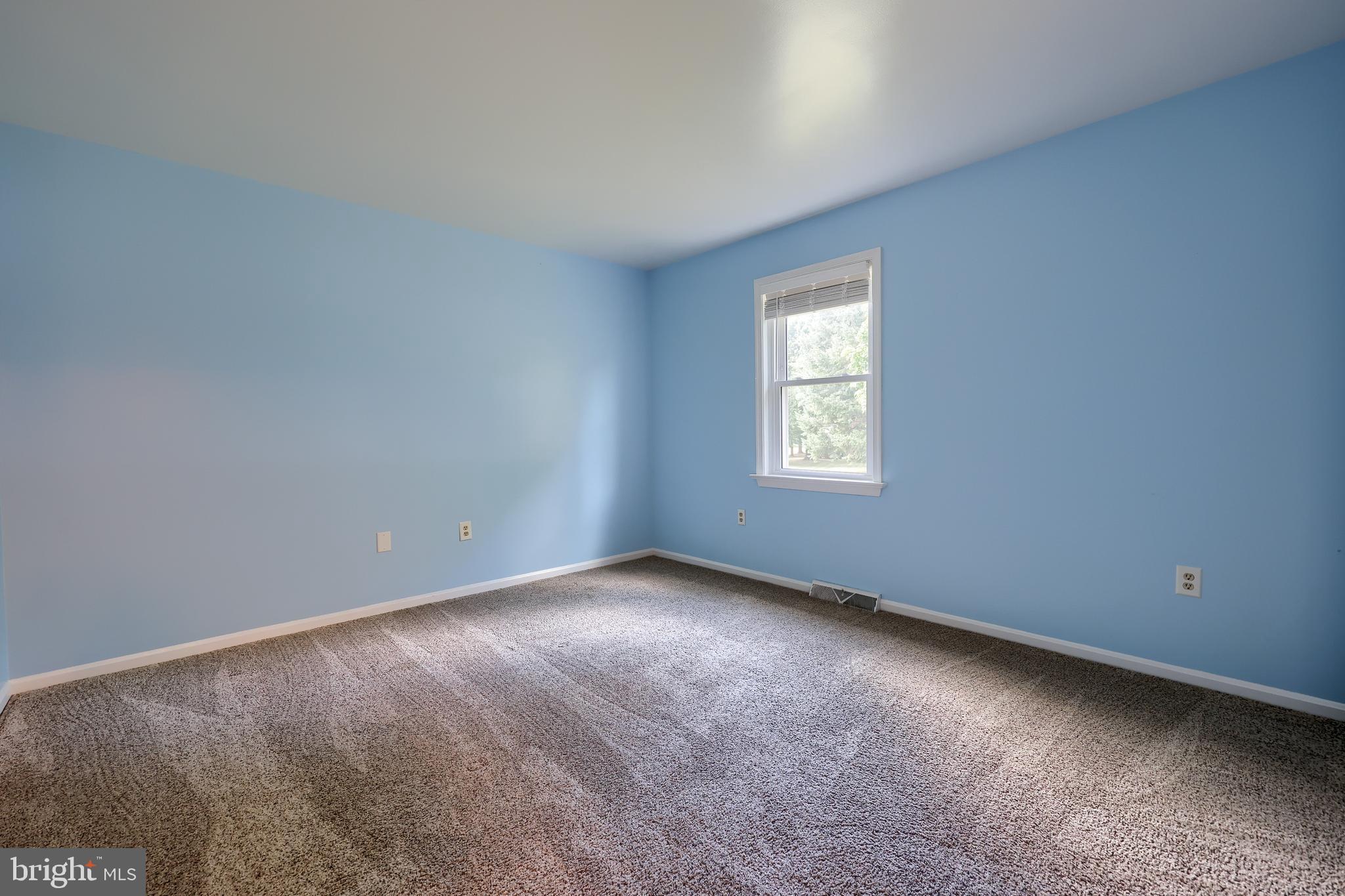 ASHLEA VILLAGE - Residential