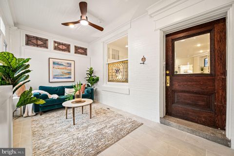 Townhouse For Sale - 5209 Chester Avenue<br/> PHILADELPHIA, PA 19143